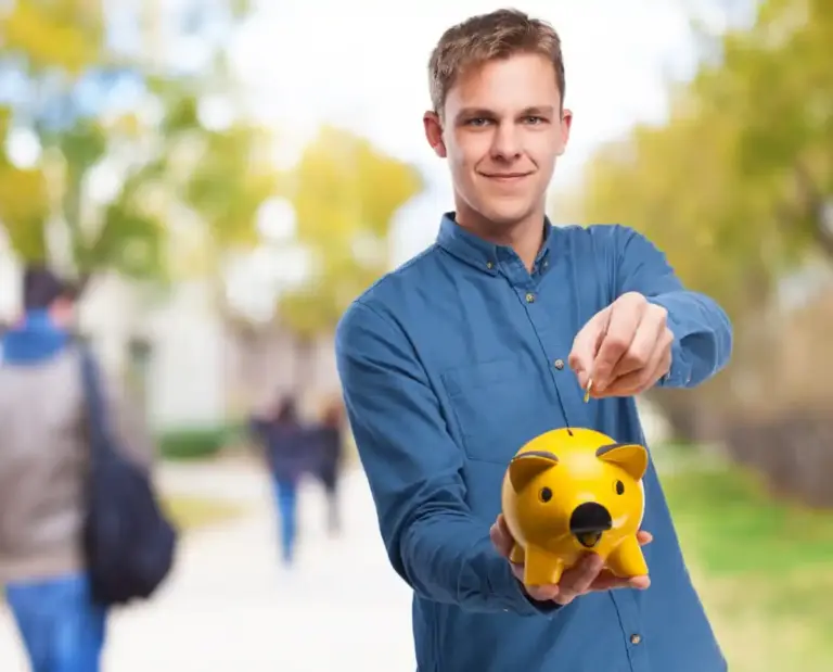 budgeting saving money Czech Republic