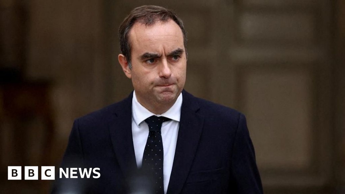 Hrozí problémy pro francouzského premiéra kvůli hlasování o rozpočtu