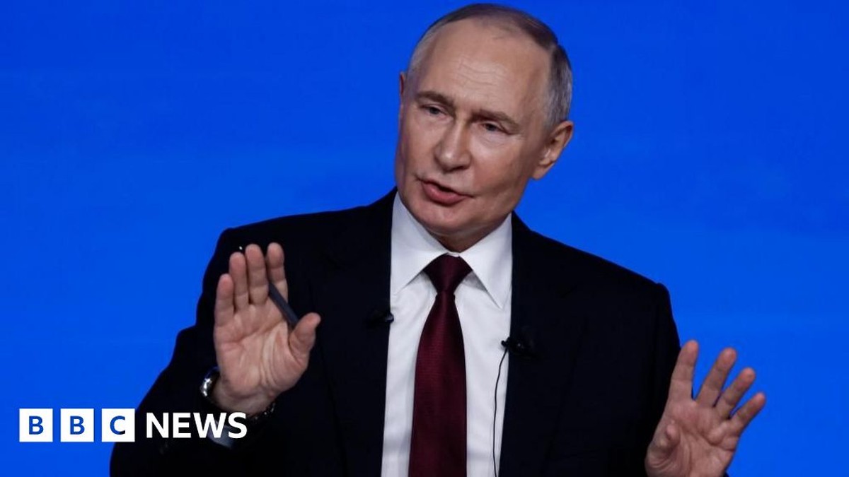 Putinův výhled na mír, ekonomiku a probíhající válku na Ukrajině